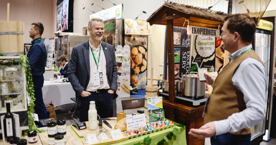 stoisko podczas targów żywności worldfood poland organizowanych przez lentewenc